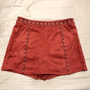 **SALE: EUC Faux Suede Flying Tomato Skort